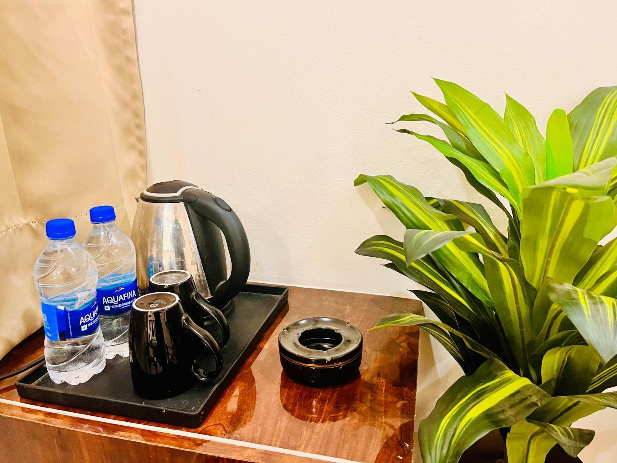 Sampat Royal Cafe Ξενοδοχείο Δελχί Εξωτερικό φωτογραφία